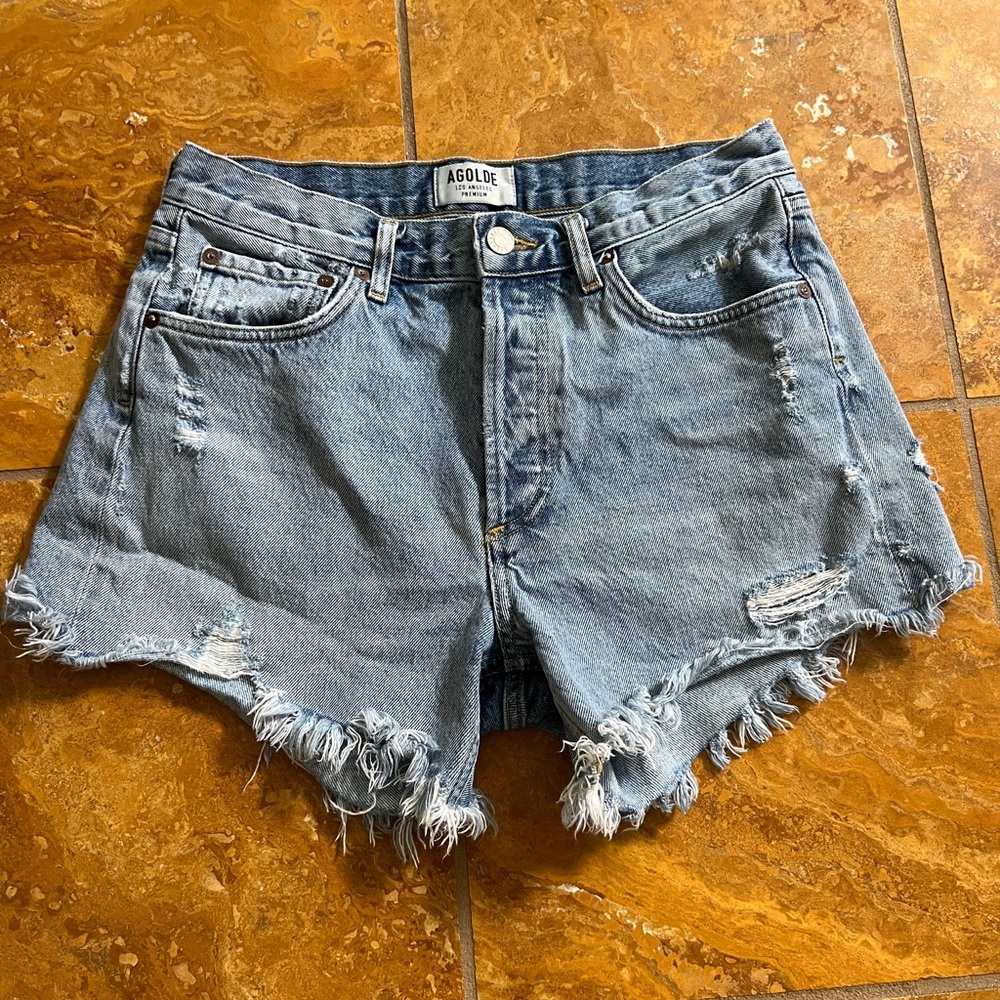 Agolde cutoff shorts in swapmeet 25